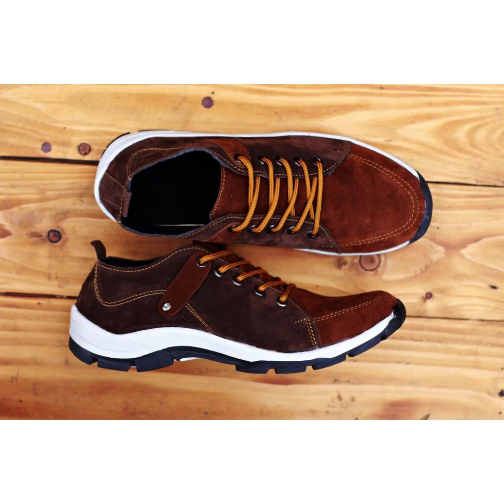 Sepatu Pria Kasual Original 99% Sepatu Sneskers pria Keren Model Mata itik  Murah Terbaru Gumilar Fo