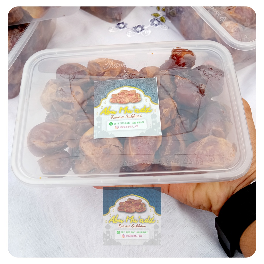 

Kurma Sukkari Kemasan 500gr - Sukkari Premium Kemasan 500 gram