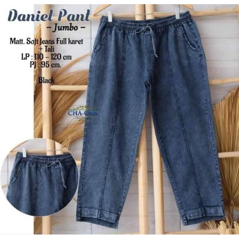 MAILA BAGGY JEANS JUMBO/ CELANA JEANS JUMBO