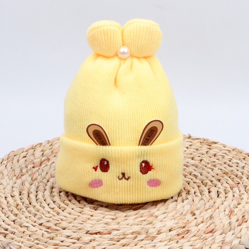 TOPI KUPLUK BAYI BAHAN RAJUT MOTIF KELINCI