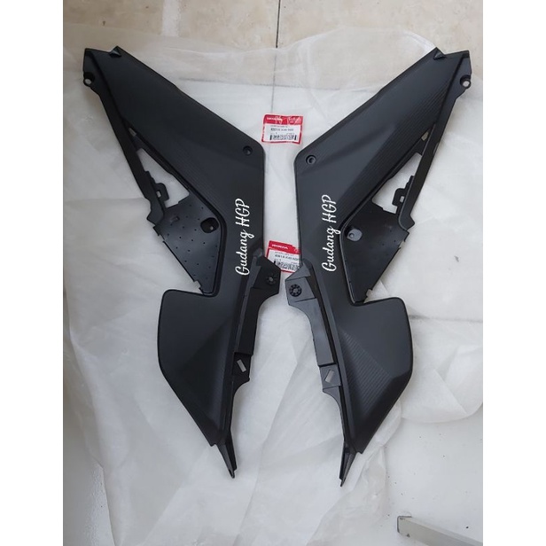 Cover L & R Side Set Fairing Body Tengah Samping CBR 150R CBR 150R K45 Lokal 8351A/8361A-K45-N00 Ori
