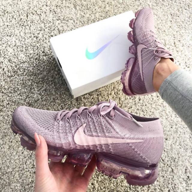 nike air vapormax violet