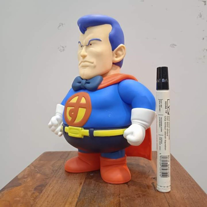 Must Have Mainan Vinyl Action Figure Dr Slump Arale Suparman Supaman Termurah