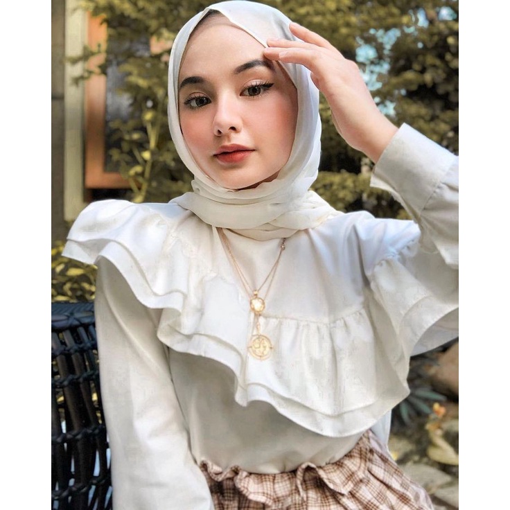 Kalung Wanita Hijab Multilayer Bertingkat Warna Gold Silver Gaya Korea Retro Aksesoris Kalung Rantai Moon Mutiara Gembok Potret Gaya vintage/Kalung wanita Ootd