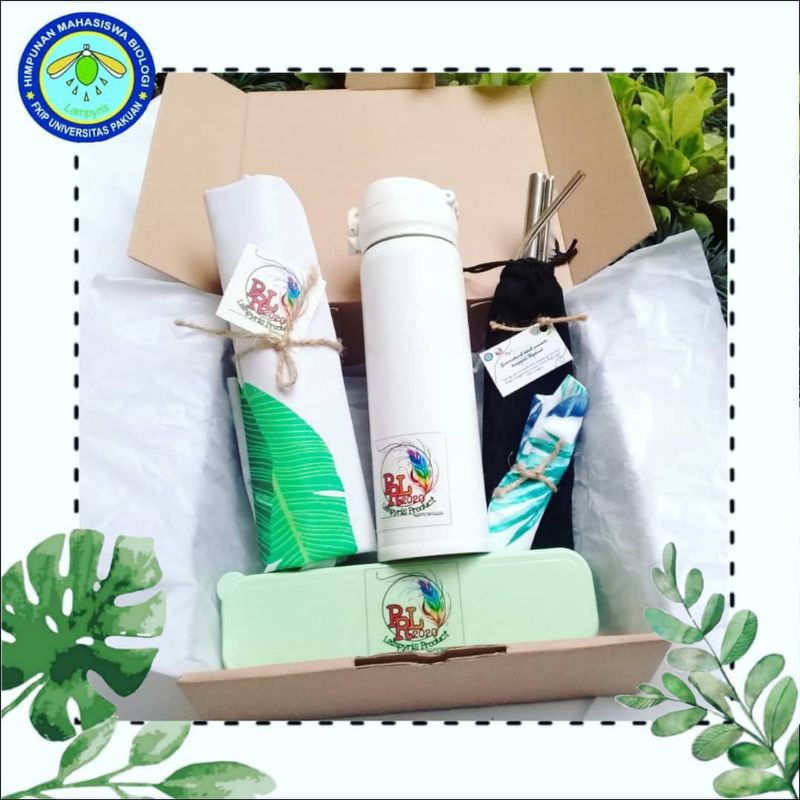 

An Eco-Friendly Hampers (Filum Aves)