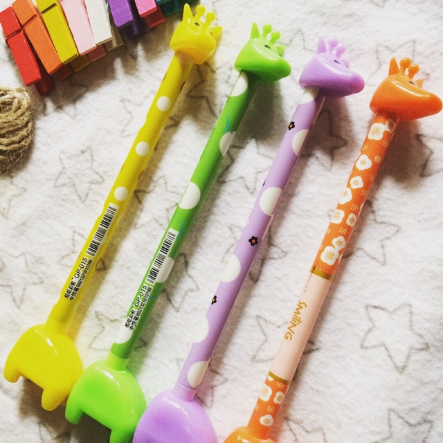 

Pulpen gel unik / gel pen set isi 4