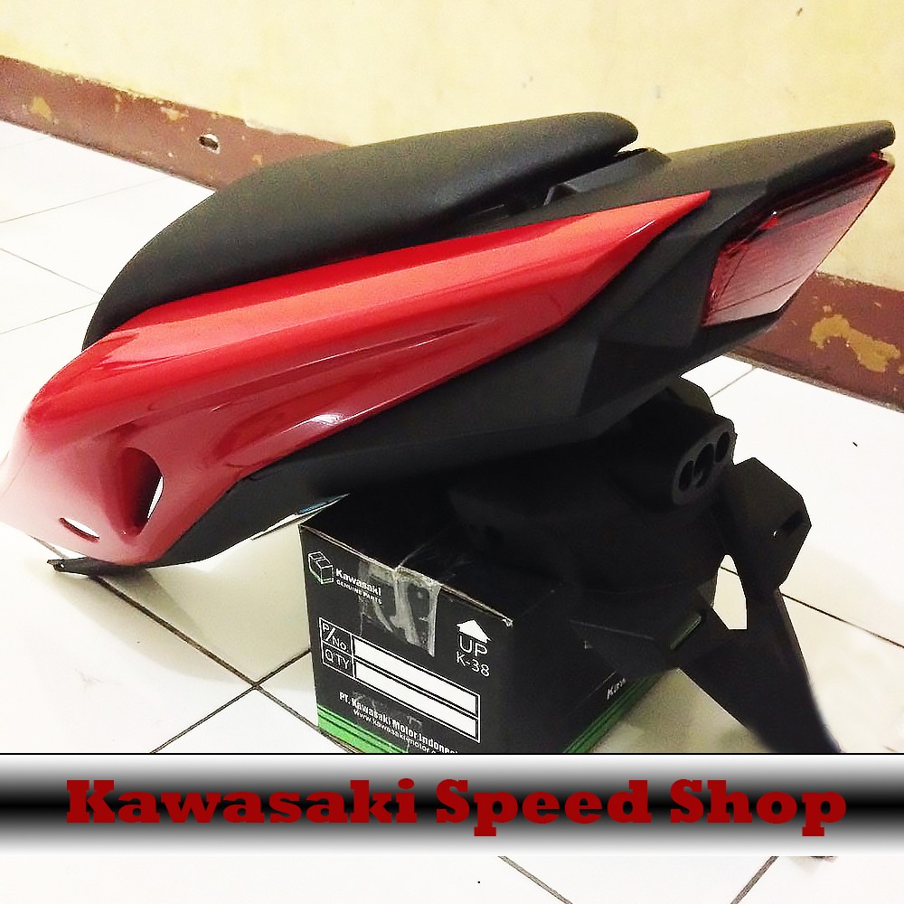 Body Belakang Ninja RR New Set Polos Merah Bisa Upgrade Ninja RR Old Ke Ninja RR New Original Part