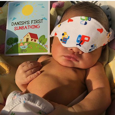 Penutup mata bayi saat berjemur/ eye mask_Cerianti