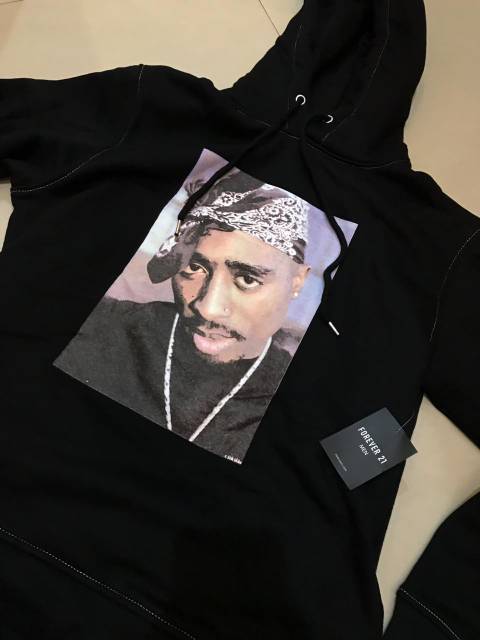 2pac sweatshirt forever 21