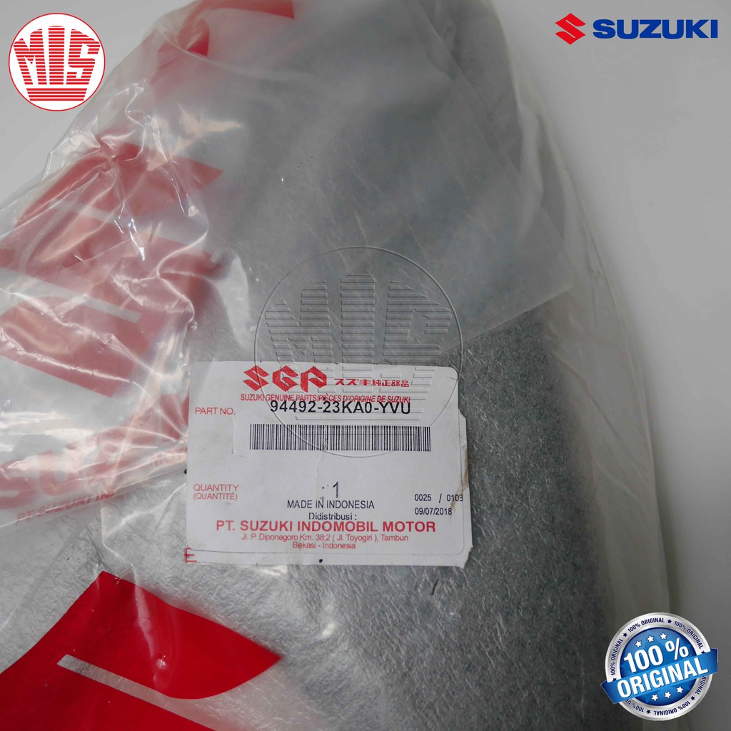 SAYAP BAWAH TUTUP MESIN KIRI HITAM GLOSSY SUZUKI GSX S 150 Suzuki Genuine Parts