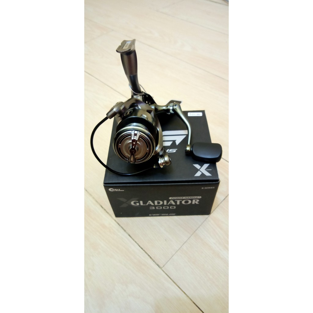 REEL VERSUS GLADIATOR SERI 3000