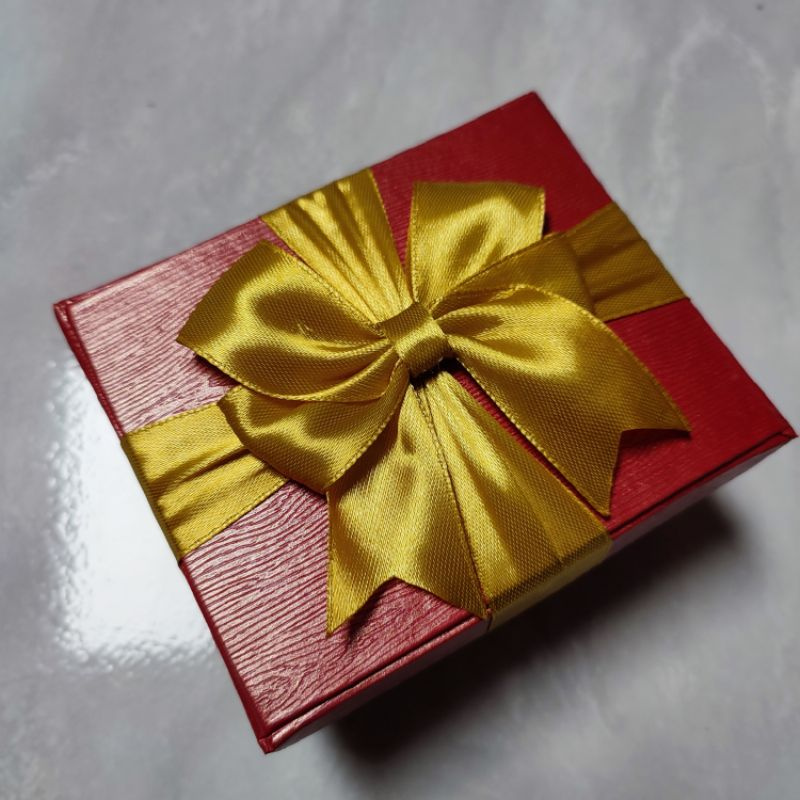 KOTAH HADIAH BOX KADO CANTIK RED PITA GOLD