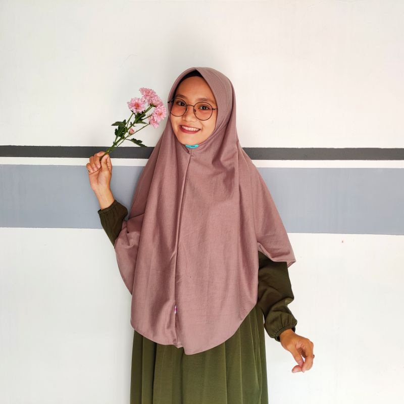 Jilbab Bergo Soft Pet Menutup Dada Premium Krudung Instan Bergo Kerudung Bahan Kaos Antem Daily Berg