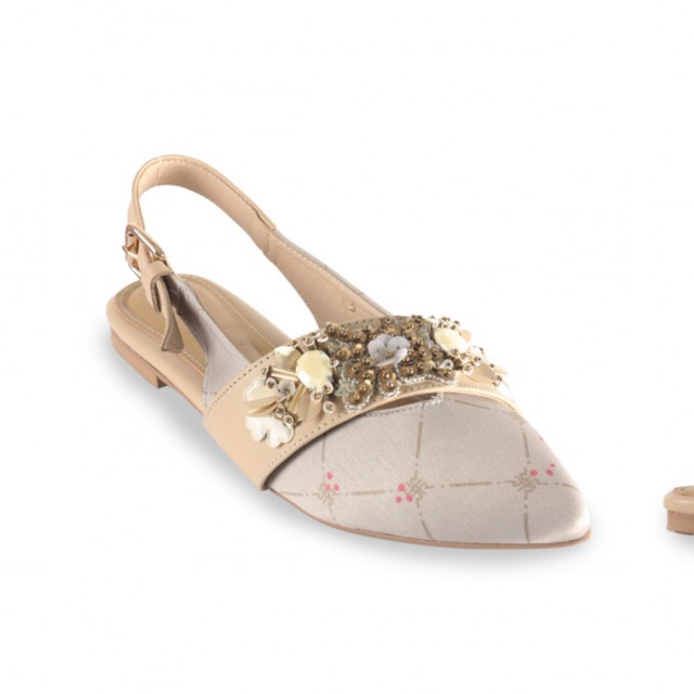 Vanna Anyar Ria Miranda x Pvra size 39