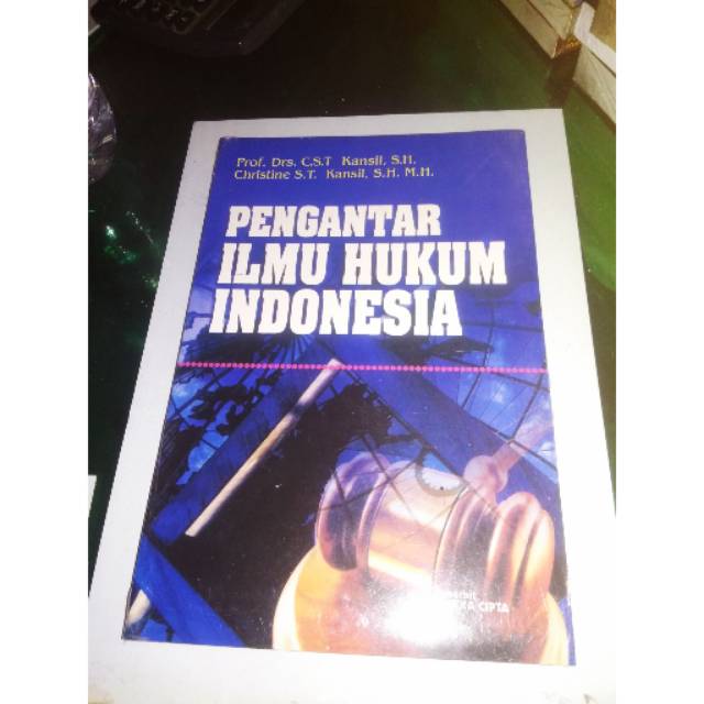 

Pengantar ilmu hukum Indonesia