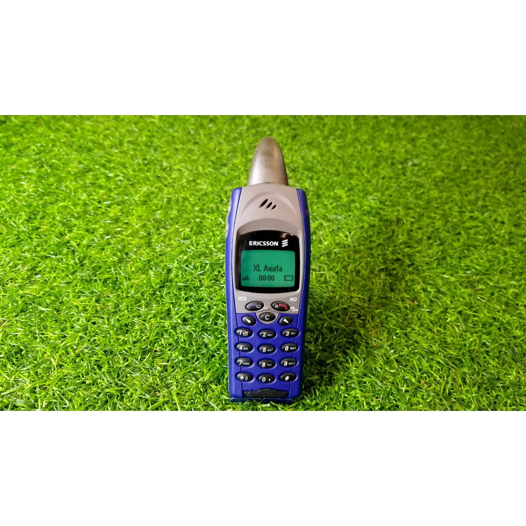 HP Jadul Ericsson R310s R310 Sirip Hiu Mulus Outdoor Blue Not GF388 or GA318 or R190