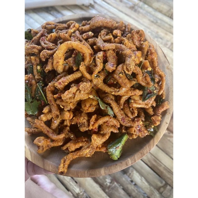 

KERUPUK USUS PEDAS