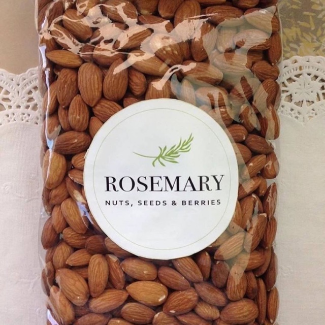 

Kacang almond panggang siap makan 500gr