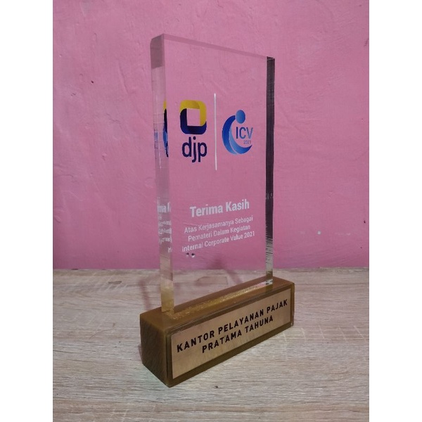 PLAKAT AKRILIK TEBAL + BOX COSTUME / PLAKAT RESIN