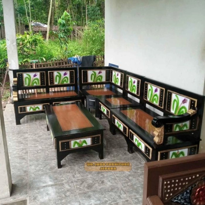 kursi ukir bunga kayu jati meja kursi tamu sudut pojok ruang tamu