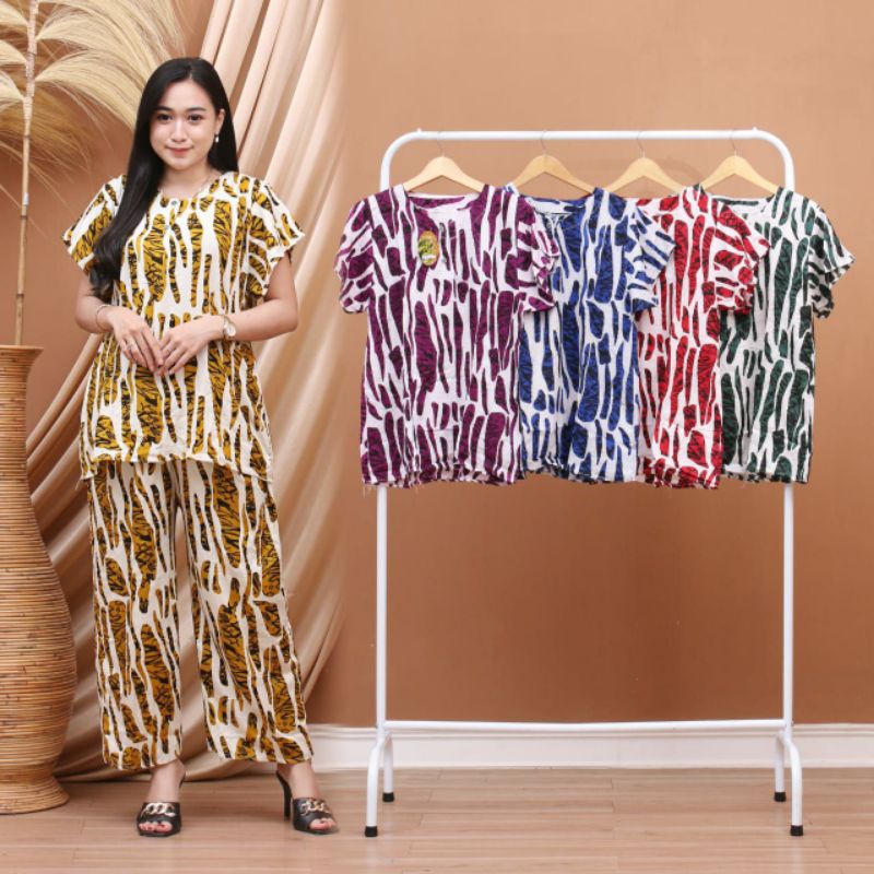 BAJU TIDUR MOTIF MACAN CELANA PANJANG