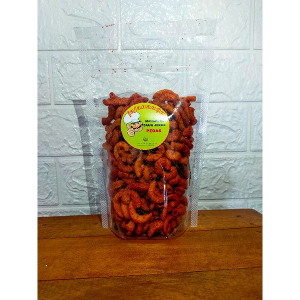 

camilan pedas//makaroni daun jeruk