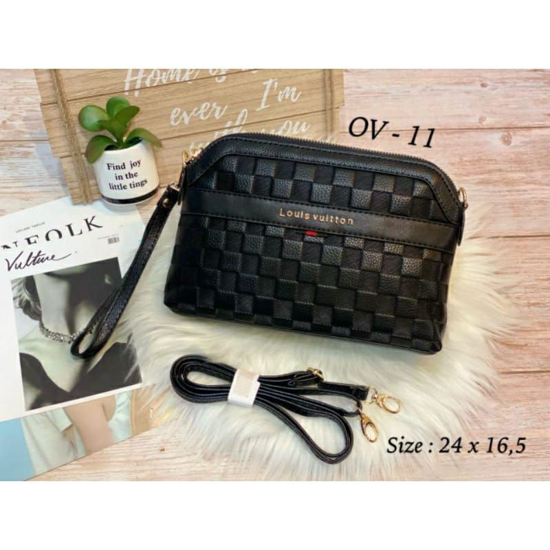 Handbag Oval Bisa Slempang /Tas Oval