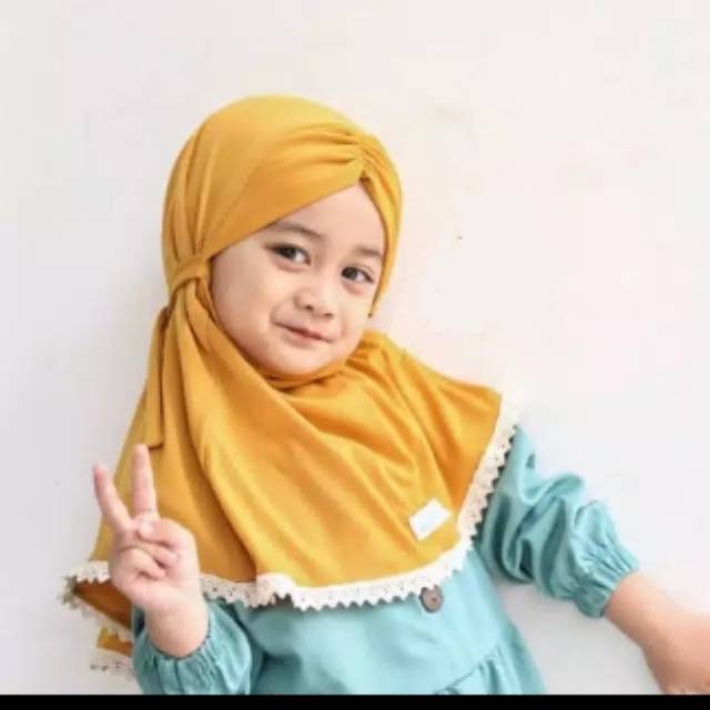 Jilbab bayi renda tali