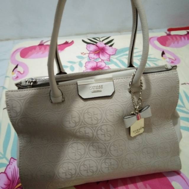 Tas Guess Preloved Ori