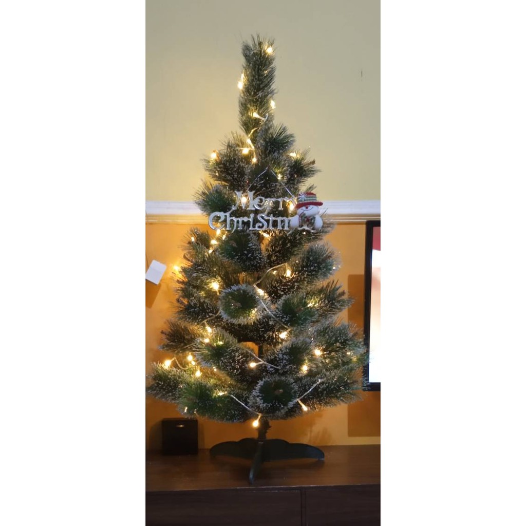 POHON NATAL UKURAN KECIL ( 60 CM / 2 FEET ) TIPE DAUN JARUM PINE/PINUS MURAH