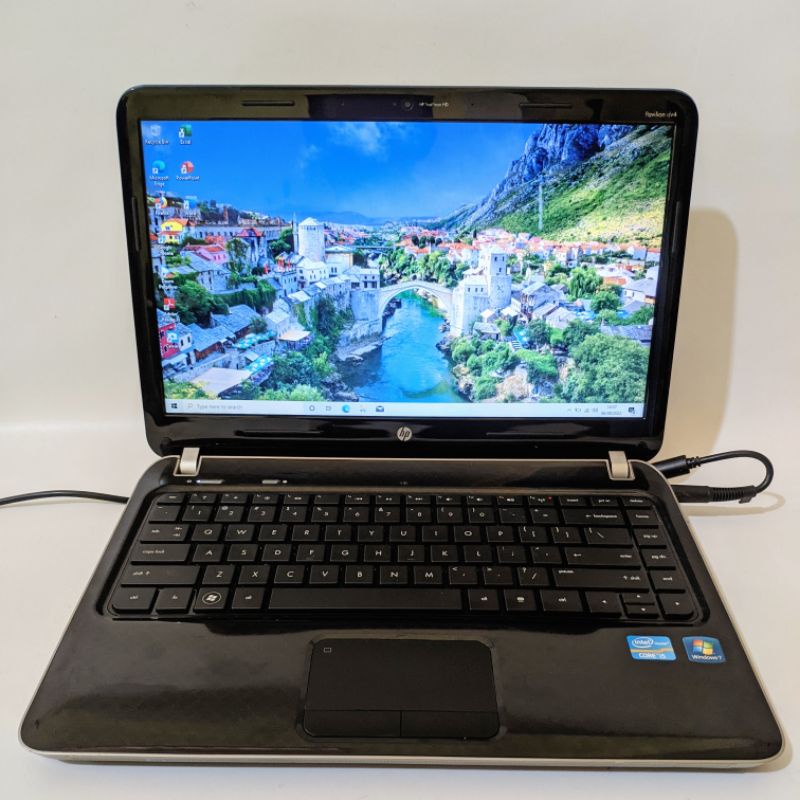 laptop berkelas hp pavilion dv4 - core i5 - ram 4gb - ssd