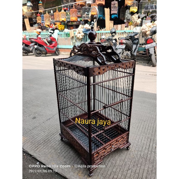 Kandang Sangkar Kotak Ukir Bata