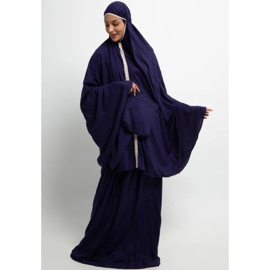 mukena adem bagus brand ZAMMIRA , premium lace prayer set with pouch