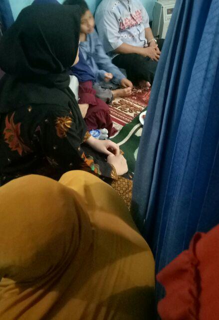 Maura Couple - Sania Ruffle Batik Couple Ori Ndoro Jowi Dnt Garansi Termurah Shopee - Shopa