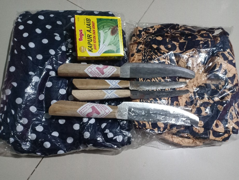 Pisau Daging Besi Baja Stainless Tajam Berkualitas 28 Cm