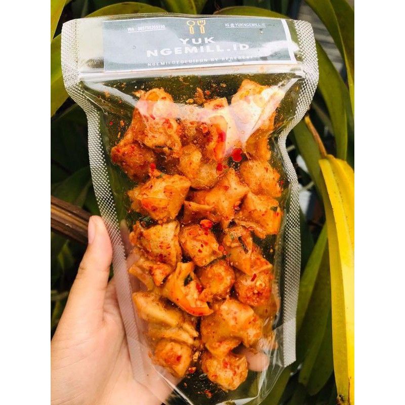 

Siomay kering extra jeletot