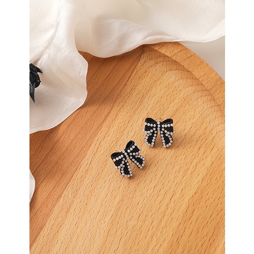 LRC Anting Tusuk Fashion Red Blue Bow Pearl Alloy P2745X