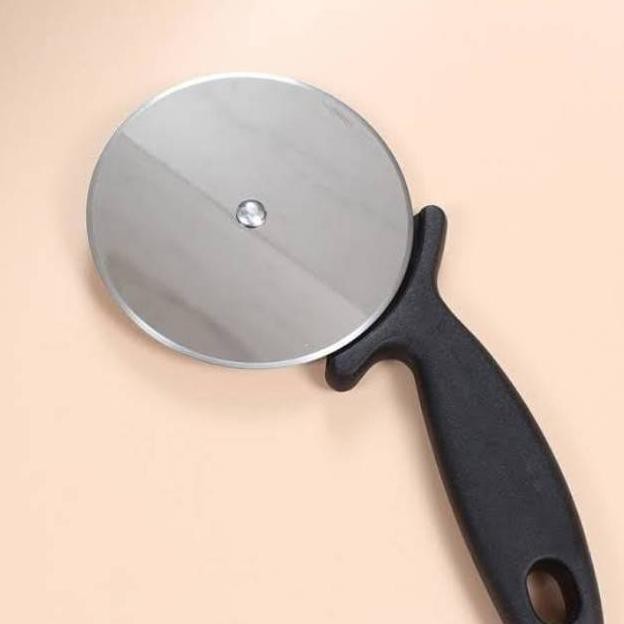 

Pisau Pizza Roller Pizza (KODE G3640)