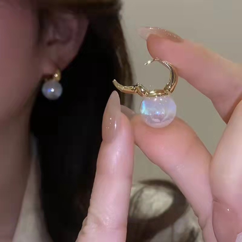 Anting Hoop Mutiara Warna Emas Untuk Wanita