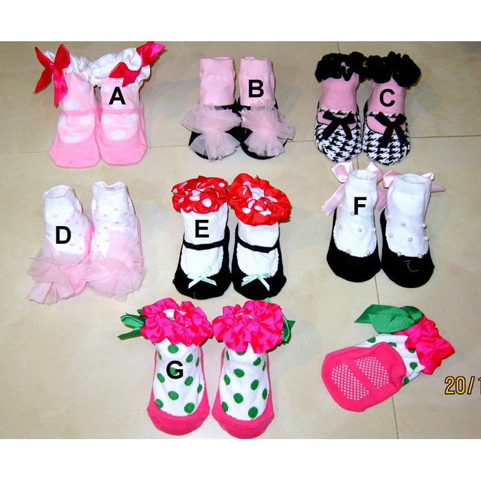 Kaos Kaki Anak Perempuan Renda Putih Merah Model Sepatu