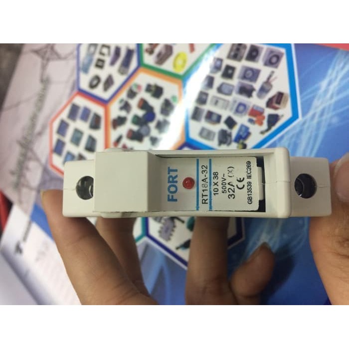 DIN RAIL FUSE HOLDER RUMAH FUSE FORT RT18-32