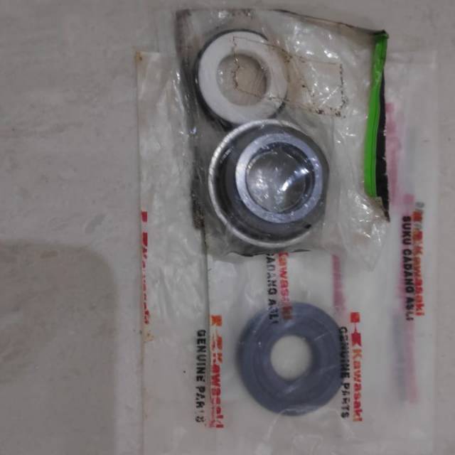 Seal water pump ninja R ori