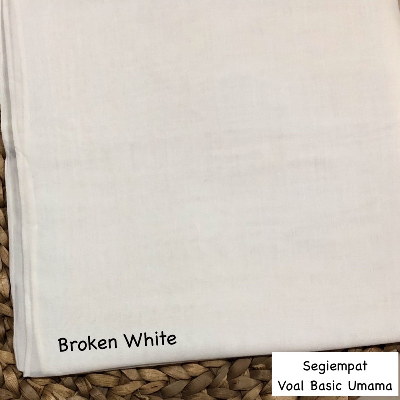 Hijab Basic Voal Umama Part 1-Broken White