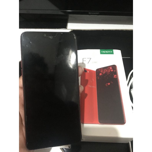 Oppo F7  Ram 4/64 GB Second Terbaik