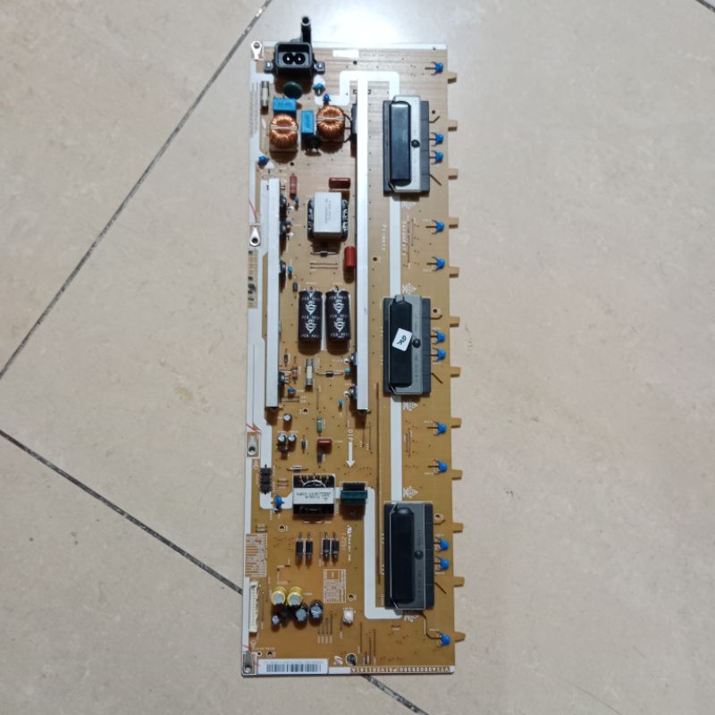 regulator mesin tv TOSHIBA 40AV700E (BARU) psu power supply mesin tv lcd toshiba