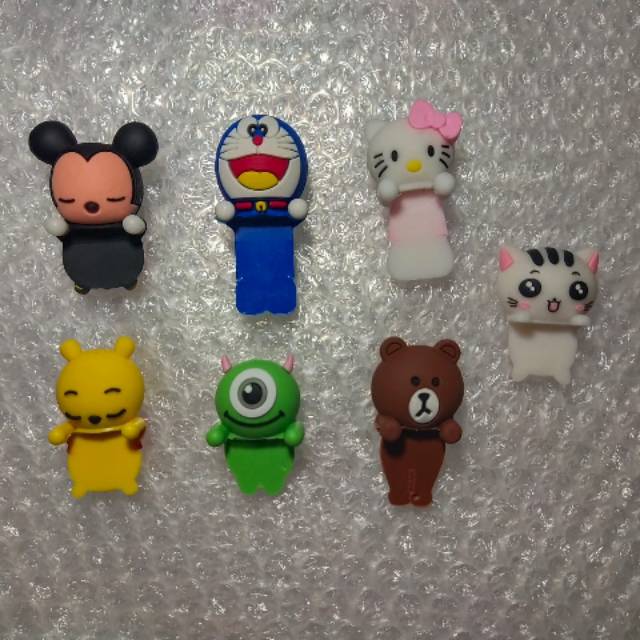 Boneka intip boneka manjat 3d