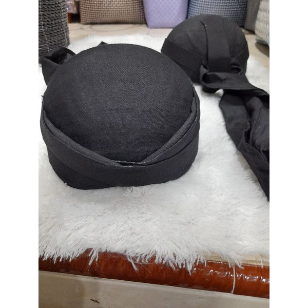 Blangkon Solo Hitam Polos Koncer