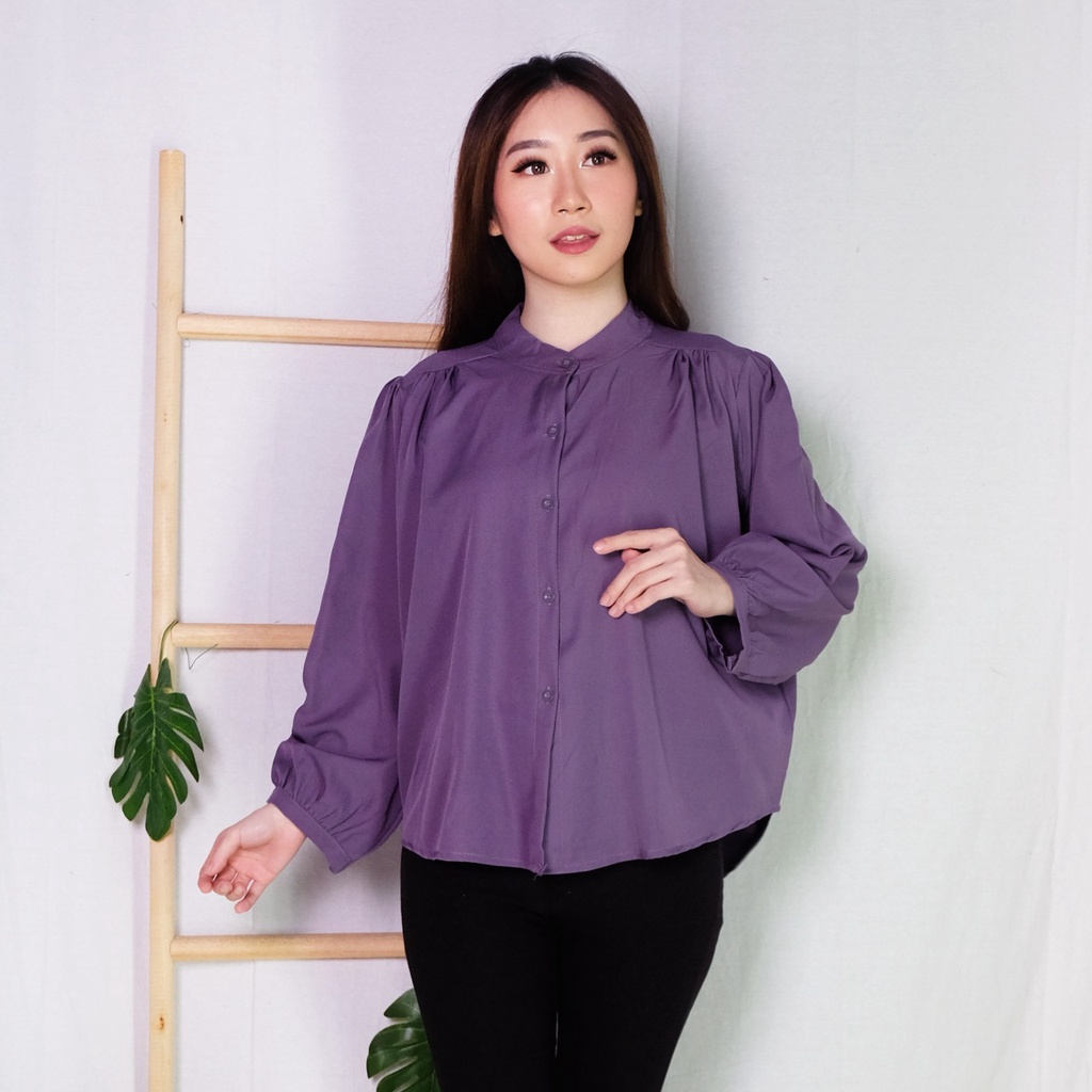 ATASAN KEMEJA SHAKILA IMPOR/BLOUSE WANITA KEKINIAN