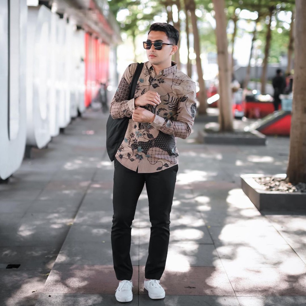 batik pria lengan panjang premium slimfit termurah modern batik pekalongan / baju batik pria terbaru