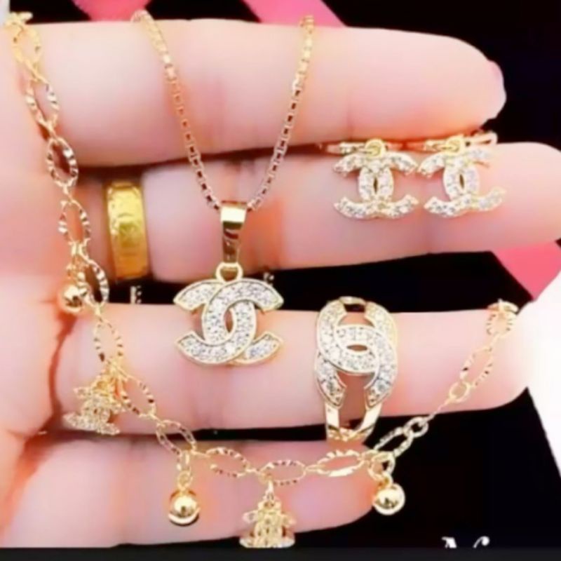 set perhiasan wanita dewasa, set chd, set perhiasan titanium asli anti luntur anti karat,set perhiasan fashion wanita terbaru, perhiasan mirip mas asli, perhiasan berlapis emas 24 k, 1 set perhiasan lengkap  kalung gelang cincin anting,